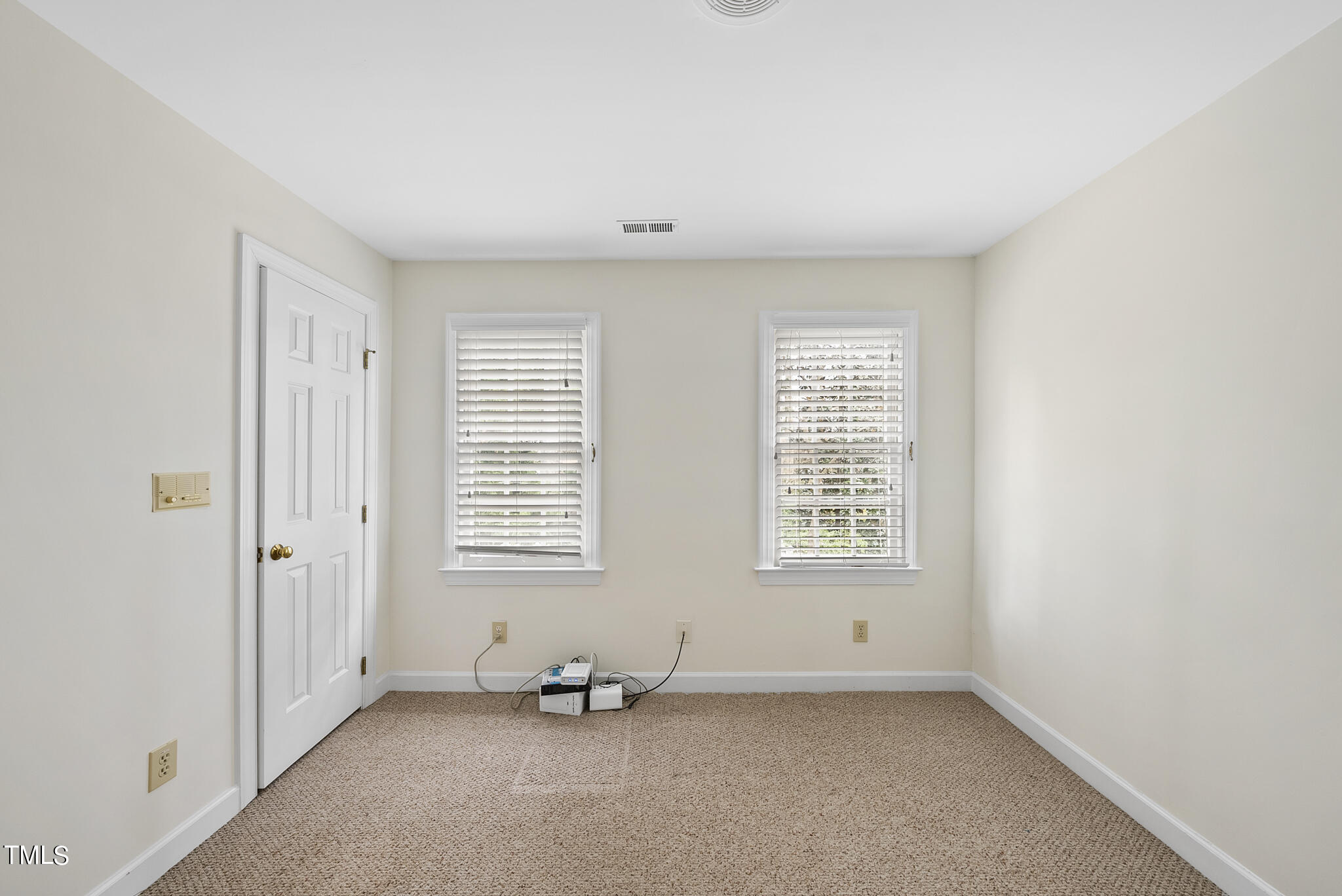 7412 Spyglass Way Raleigh, NC 27615 - Photo 36 of 52 DSC07637