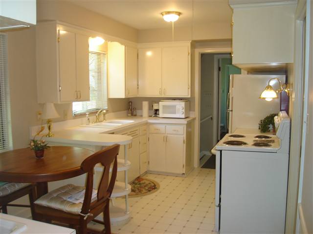 795 Harcourt Road Grosse Pointe, MI 48230 - Photo 19 of 21 31008181-18.JPG