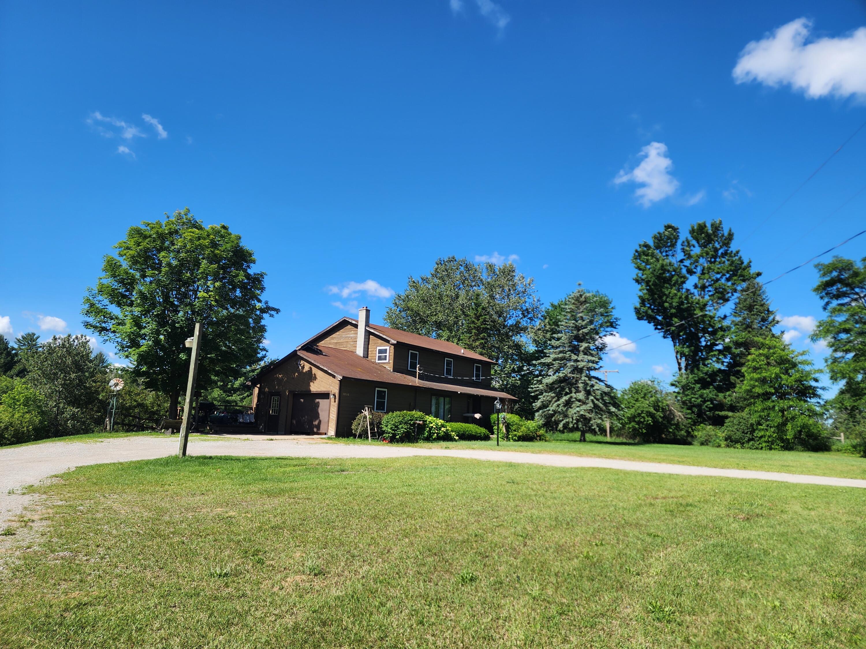 1816 East Helmer Lake Road Fairview, MI 48621 - Photo 3 of 23 Gallery Image 3