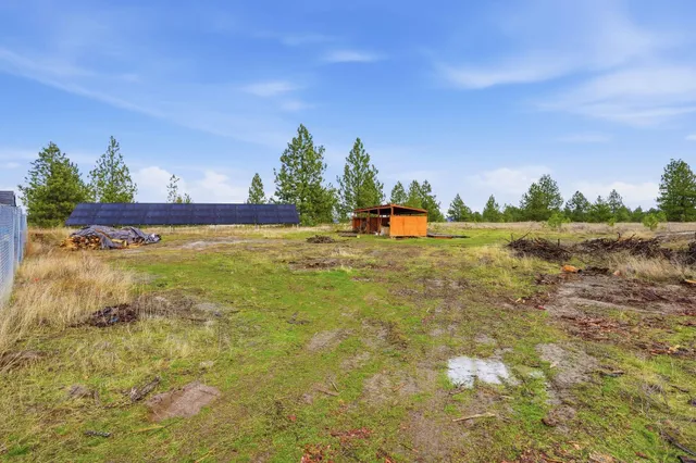 $499,000 | 14912 North Dover Road, Nine Mile Falls, WA 99026