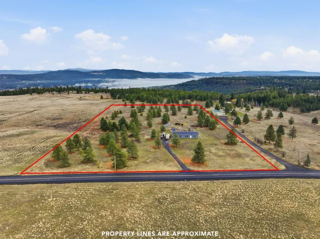$499,000 | 14912 North Dover Road, Nine Mile Falls, WA 99026