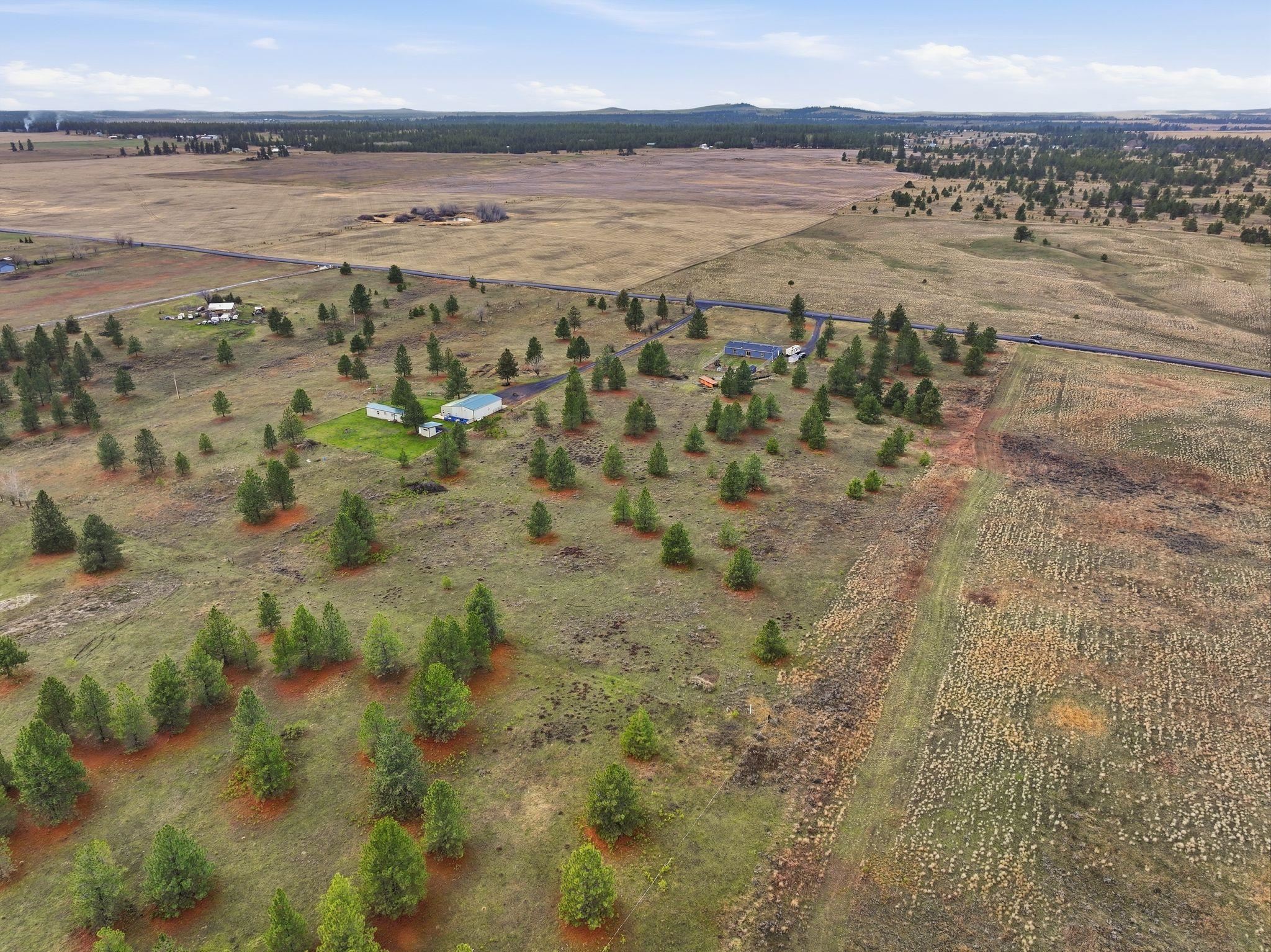 14912 North Dover Road Nine Mile Falls, WA 99026 - Photo 32 of 35