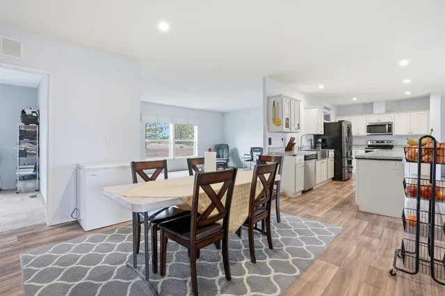 $499,000 | 14912 North Dover Road, Nine Mile Falls, WA 99026