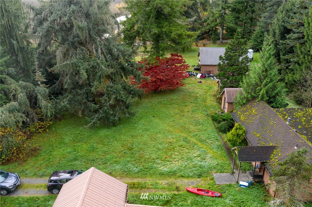 6489 Rutsatz Road Deming, WA 98244 - Photo 15 of 27