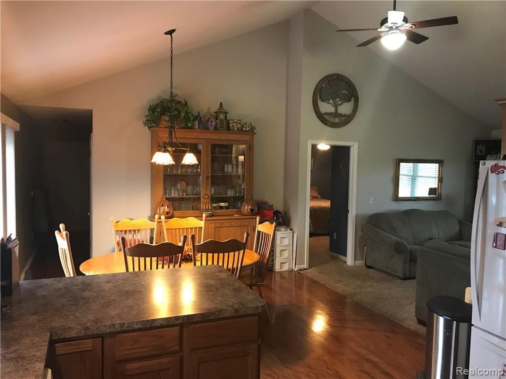 637 Wheeling Road Imlay City, MI 48444 - Photo 13 of 57 IMG_7817.jpg