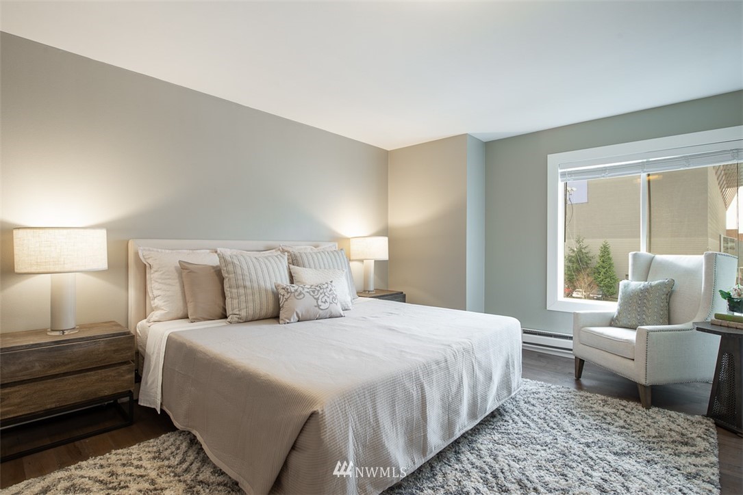 5021 Ripley Lane North, Unit 301 Renton, WA 98056 - Photo 11 of 19