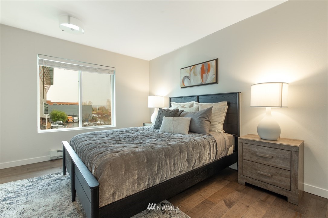 5021 Ripley Lane North, Unit 301 Renton, WA 98056 - Photo 13 of 19