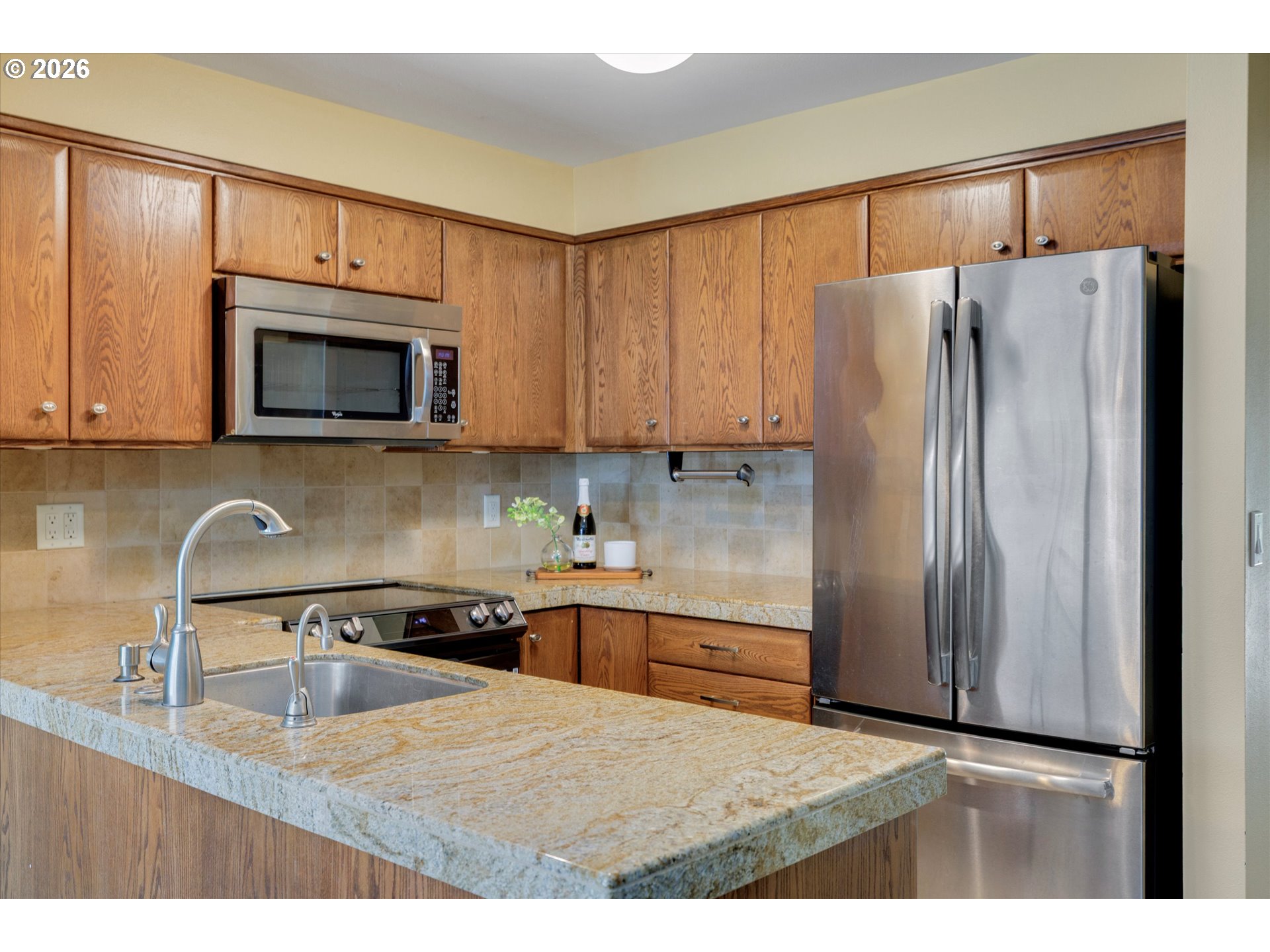 12980 Southwest 5th Street Beaverton, OR 97005 - Photo 19 of 48 Kitchen