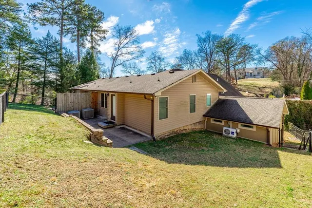 $3,600 | 907 Avon Place, Chattanooga, TN 37405