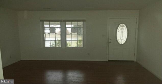 830 Chatfield Road Joppa, MD 21085 - Photo 5 of 12 Living Room