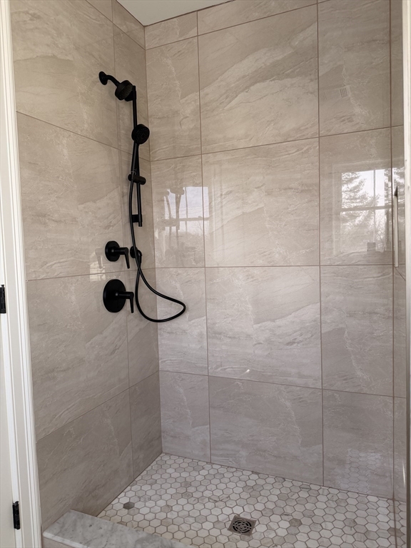 9 Acton Road, Unit 8 Chelmsford, MA 01824 - Photo 8 of 13