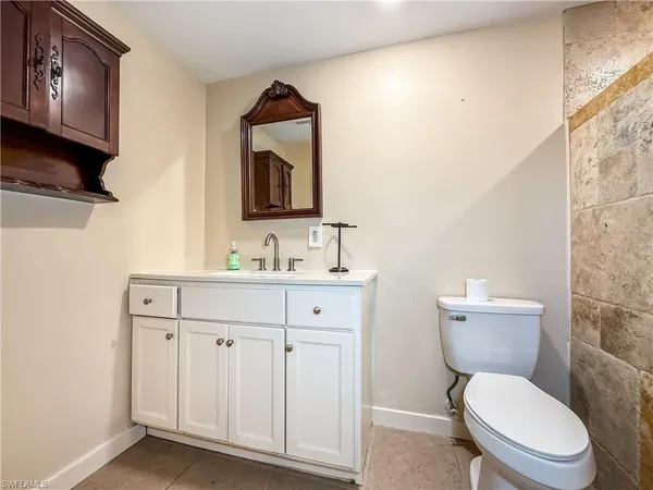 $2,995 | 2115 St Croix Avenue, Fort Myers, FL 33905