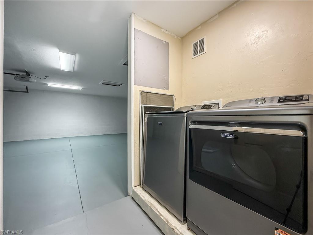 2115 St Croix Avenue Fort Myers, FL 33905 - Photo 25 of 37 Laundry area with independent washer and dryer