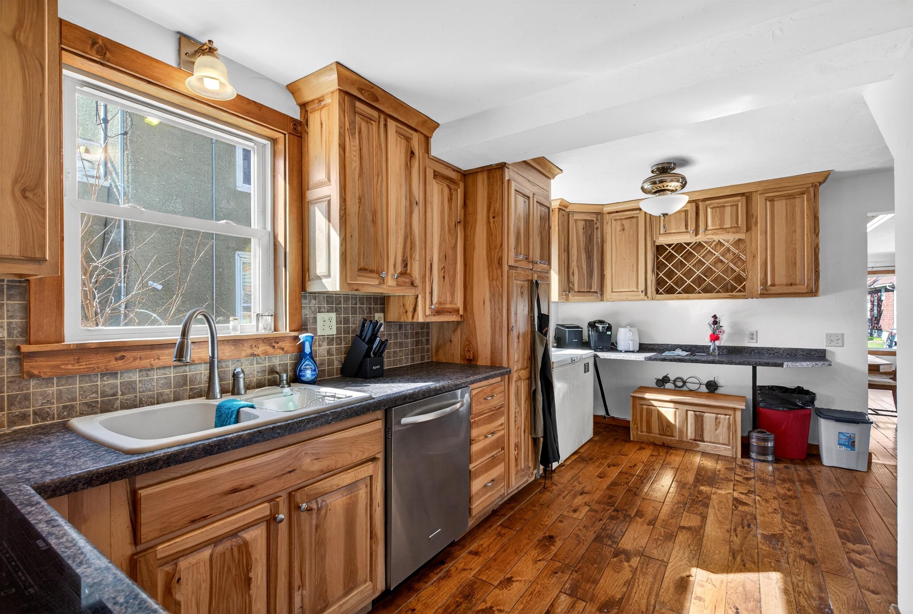 166 5th Street Fond du Lac, WI 54935 - Photo 11 of 38
