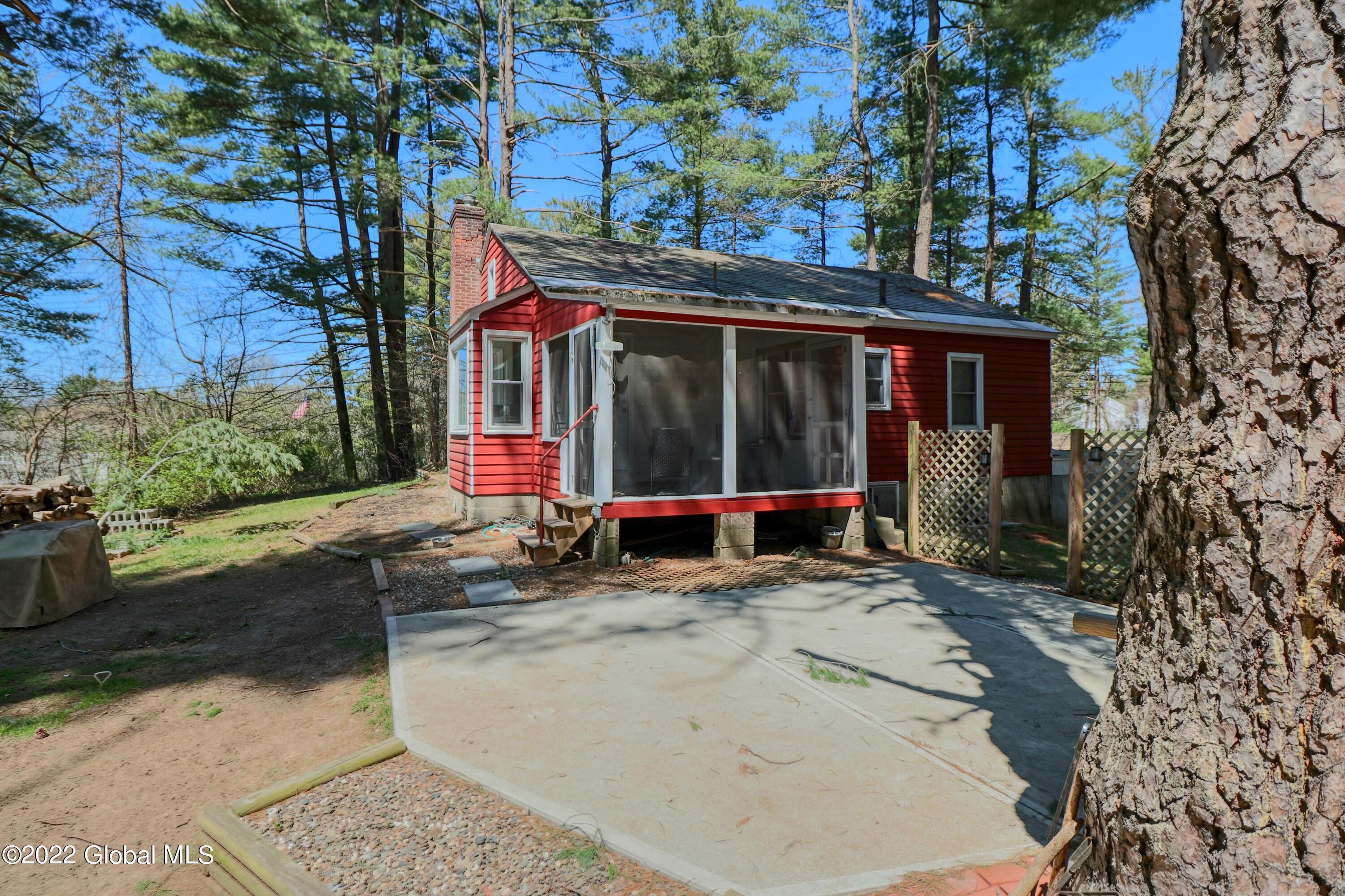6106 State Farm Road Guilderland, NY 12084 - Photo 6 of 16 IMG_1025_12 (Custom)
