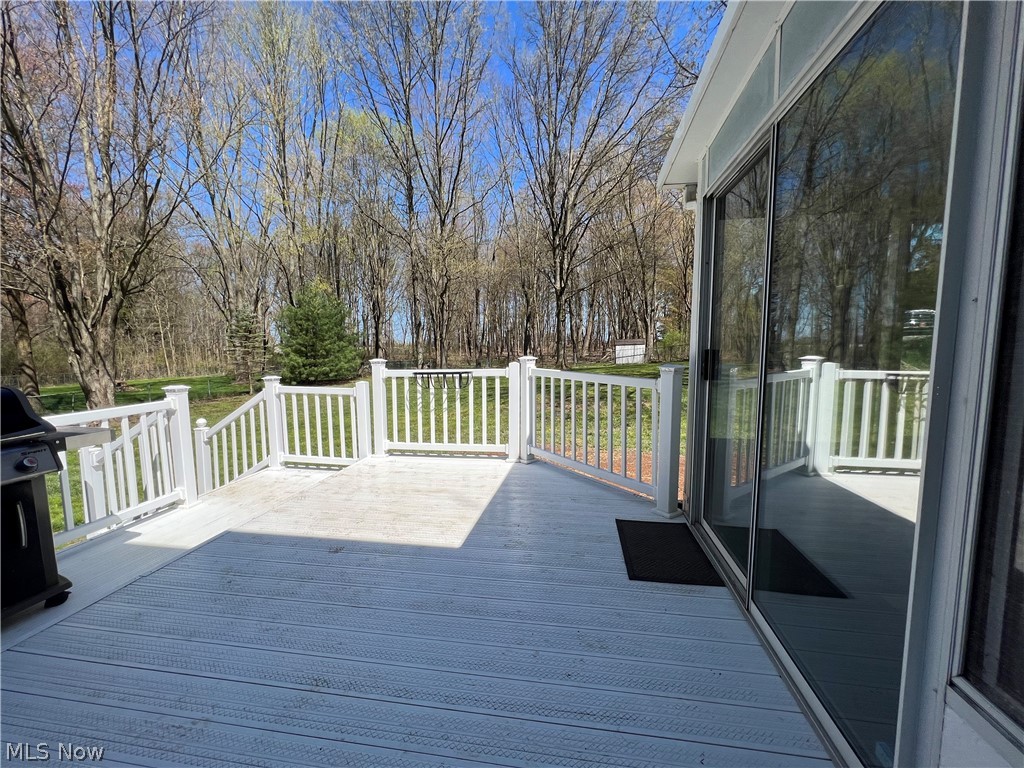 1283 Ritchie Road Stow, OH 44224 - Photo 27 of 31 View of vinyl deck