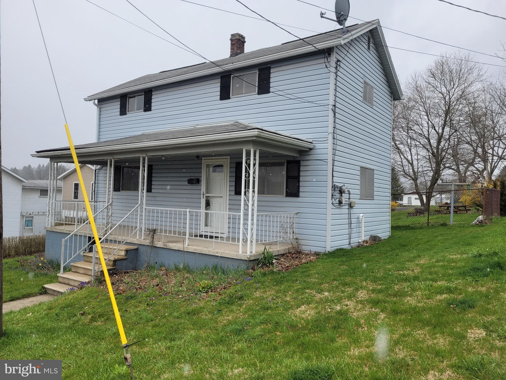 11 Green Street Frostburg, MD 21532 - Photo 2 of 27