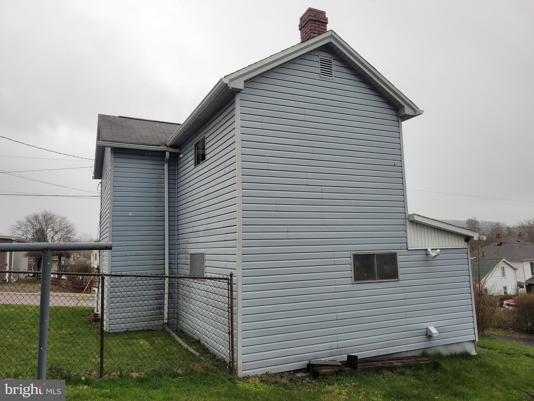 11 Green Street Frostburg, MD 21532 - Photo 7 of 27