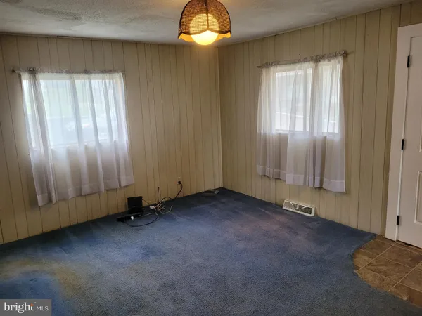 $99,999 | 11 Green Street, Frostburg, MD 21532