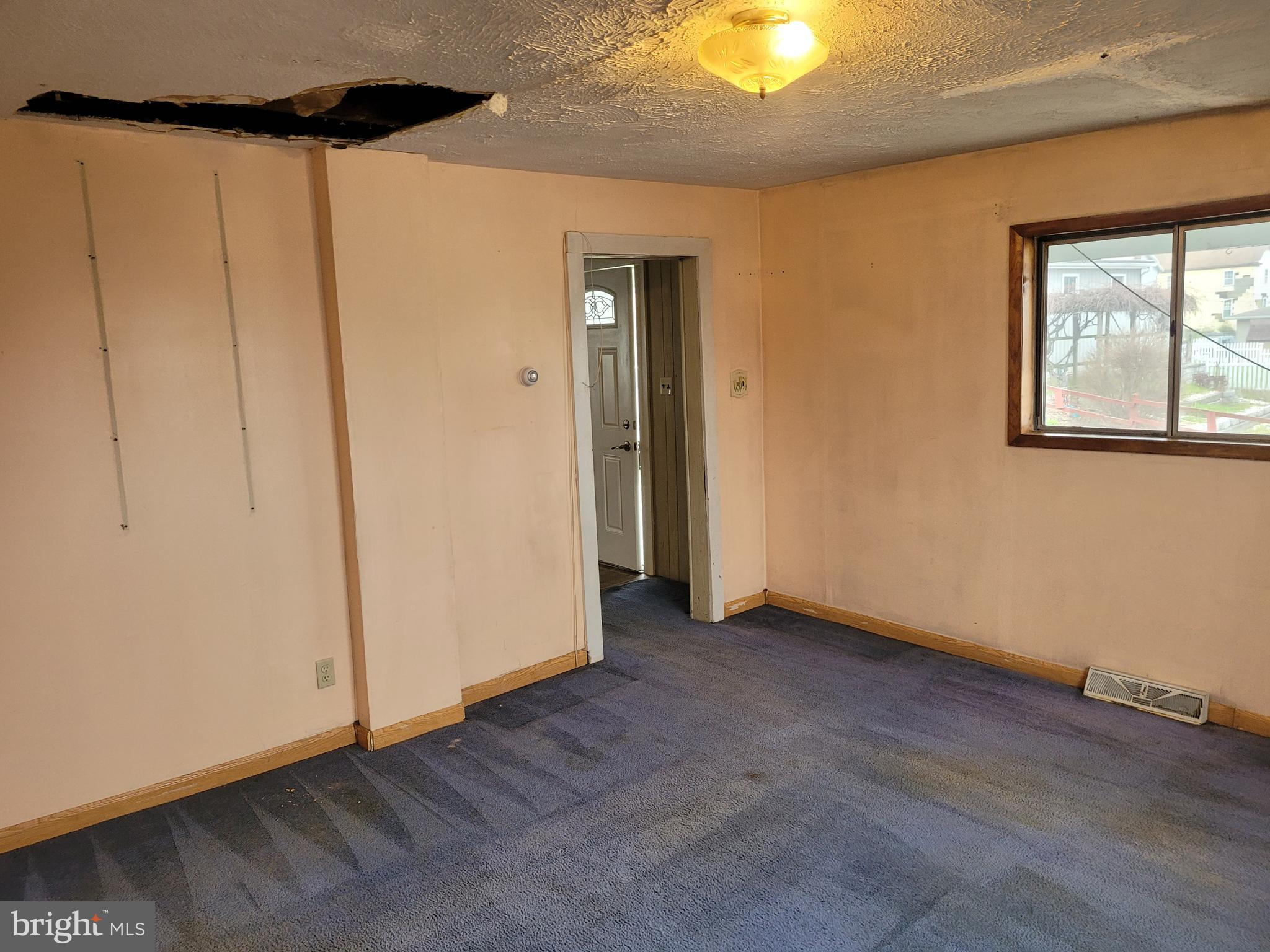 11 Green Street Frostburg, MD 21532 - Photo 10 of 27