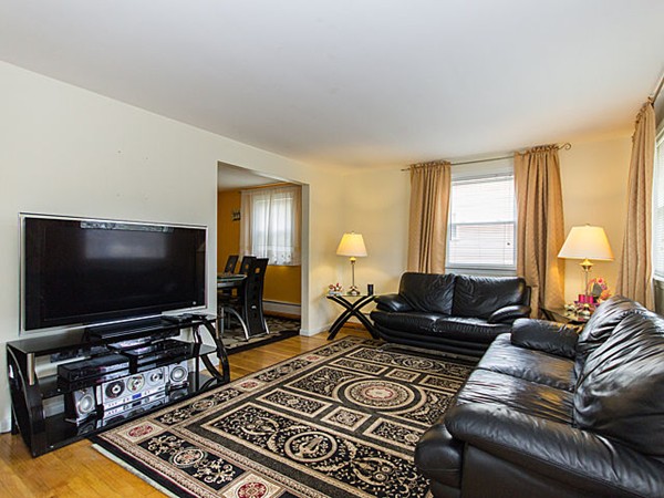 12 Charles Road, Unit 12 Winchester, MA 01890 - Photo 3 of 14