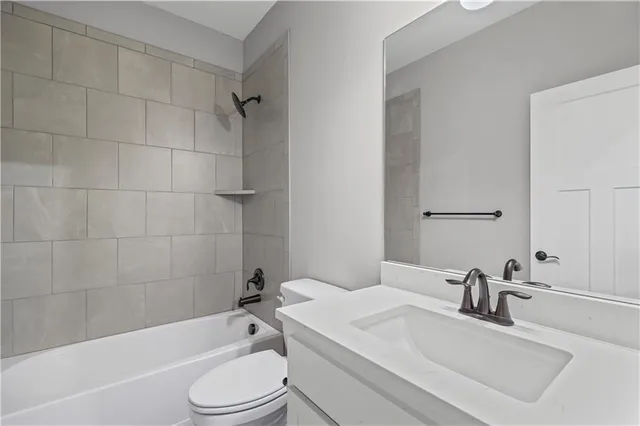 $598,640 | 10205 North Winchester Avenue, Kansas City, MO 64156