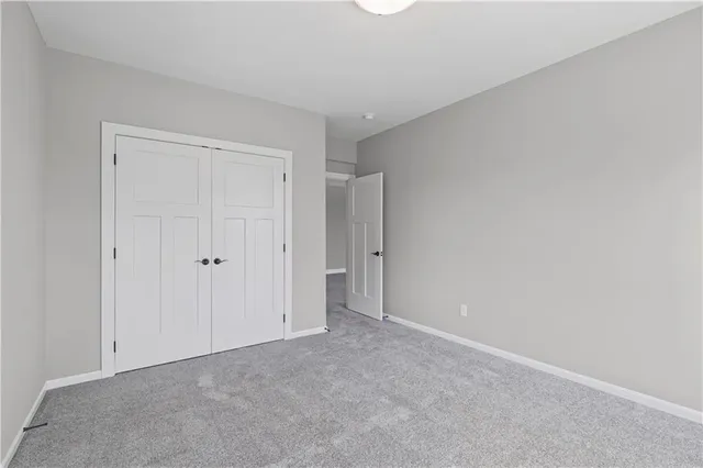 $598,640 | 10205 North Winchester Avenue, Kansas City, MO 64156