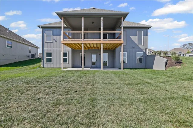 $598,640 | 10205 North Winchester Avenue, Kansas City, MO 64156