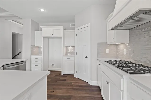 $598,640 | 10205 North Winchester Avenue, Kansas City, MO 64156