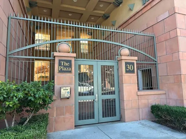 $470,000 | 30 East Julian Street, Unit 206, San Jose, CA 95112