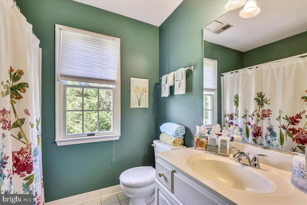 2726 Howard Grove Road Davidsonville, MD 21035 - Photo 30 of 63 Full Bath