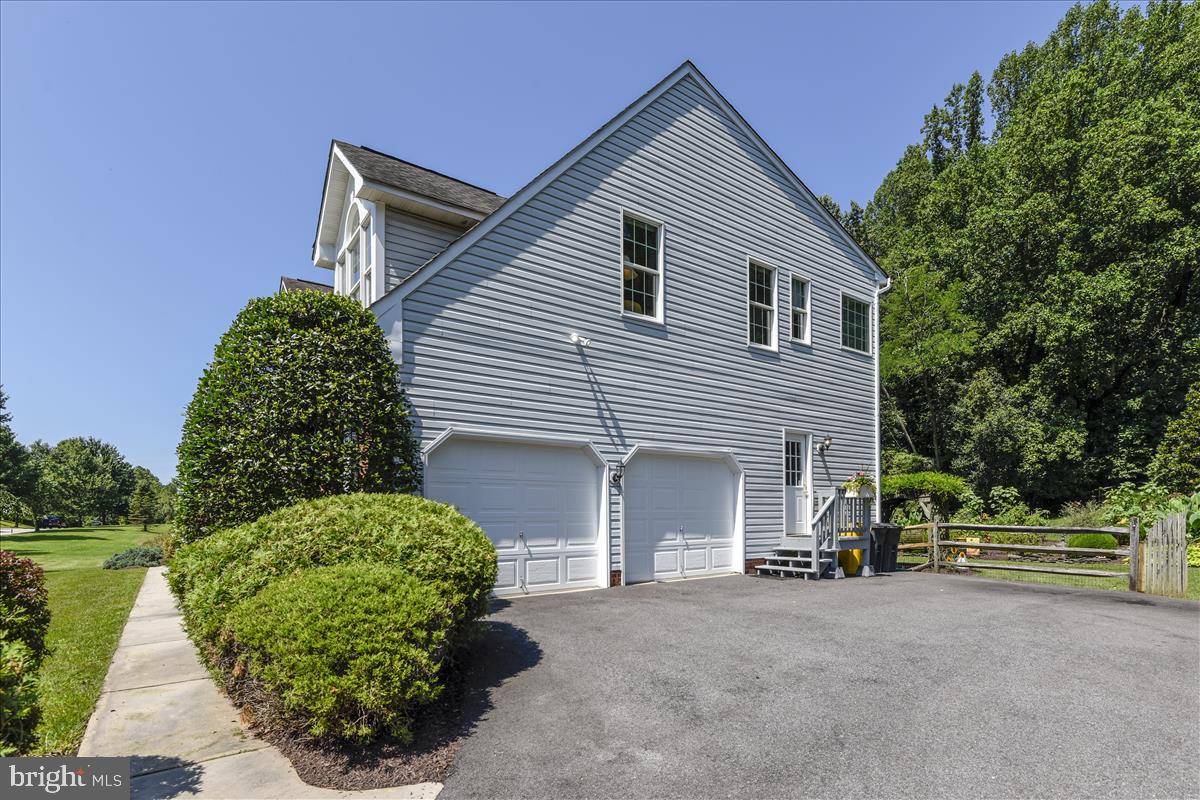 2726 Howard Grove Road Davidsonville, MD 21035 - Photo 50 of 63 Side view with double garage