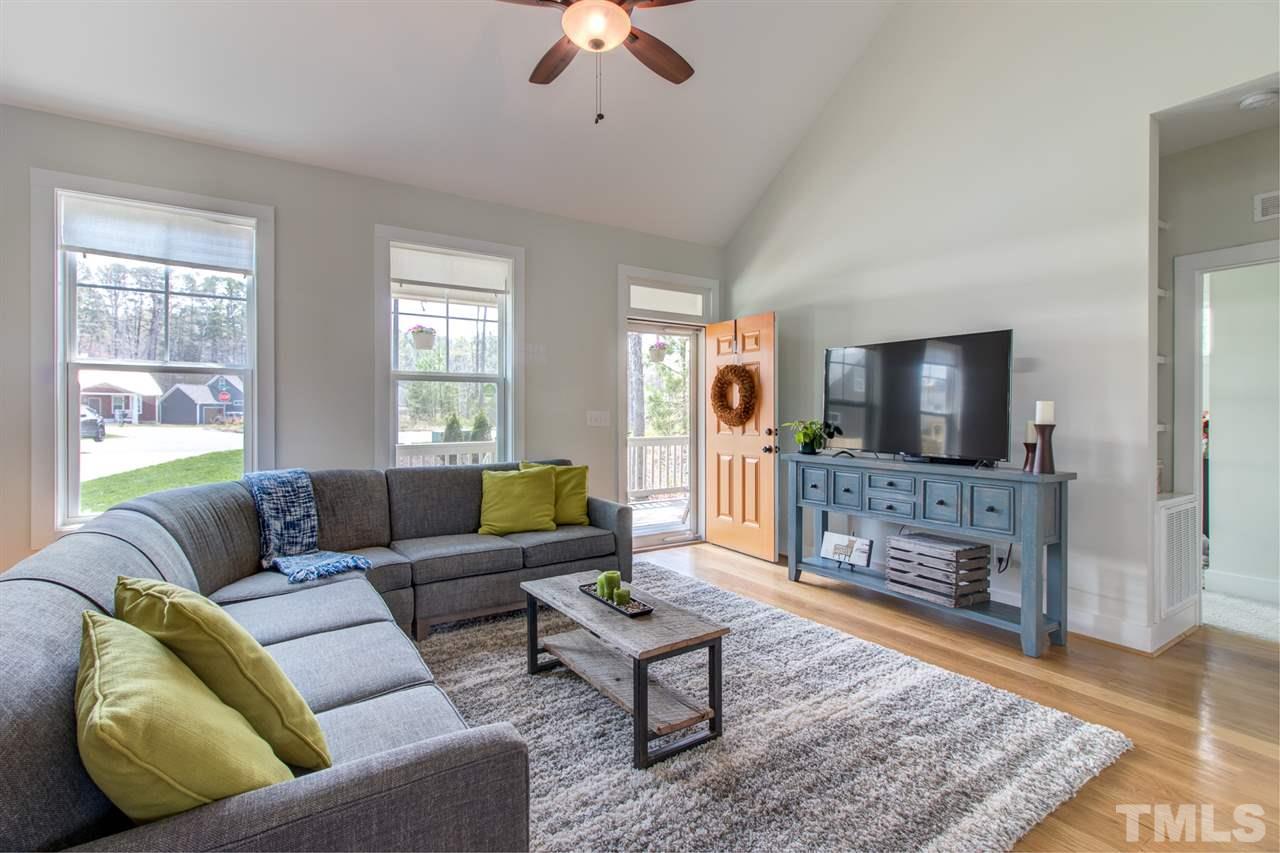 Open concept main floor