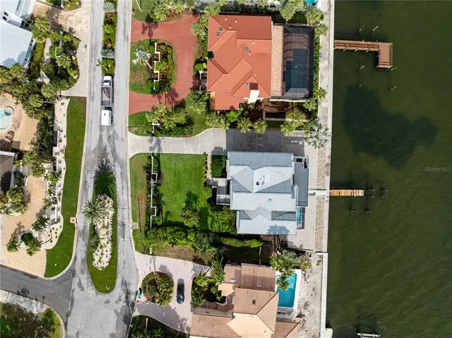$4,495,000 | 709 Key Royale Drive, Holmes Beach, FL 34217