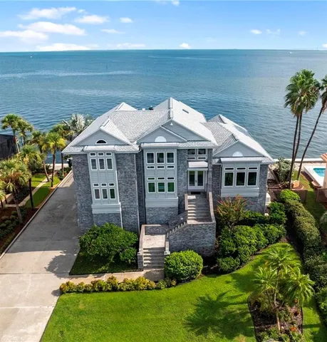 $4,495,000 | 709 Key Royale Drive, Holmes Beach, FL 34217