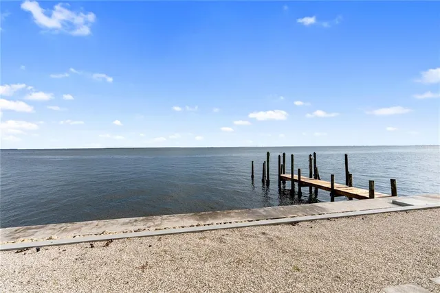 $4,495,000 | 709 Key Royale Drive, Holmes Beach, FL 34217