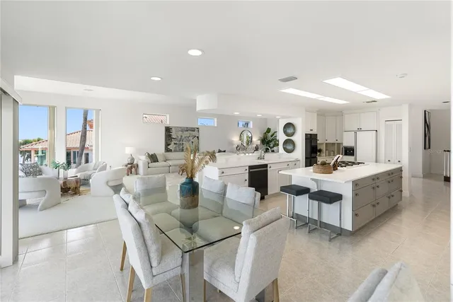 $4,495,000 | 709 Key Royale Drive, Holmes Beach, FL 34217