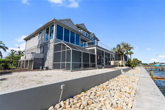 $4,495,000 | 709 Key Royale Drive, Holmes Beach, FL 34217