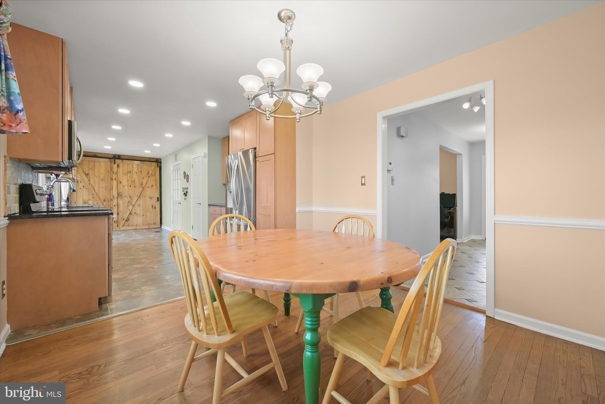 14821 Ridge Oak Drive Boyds, MD 20841 - Photo 14 of 50 dining room
