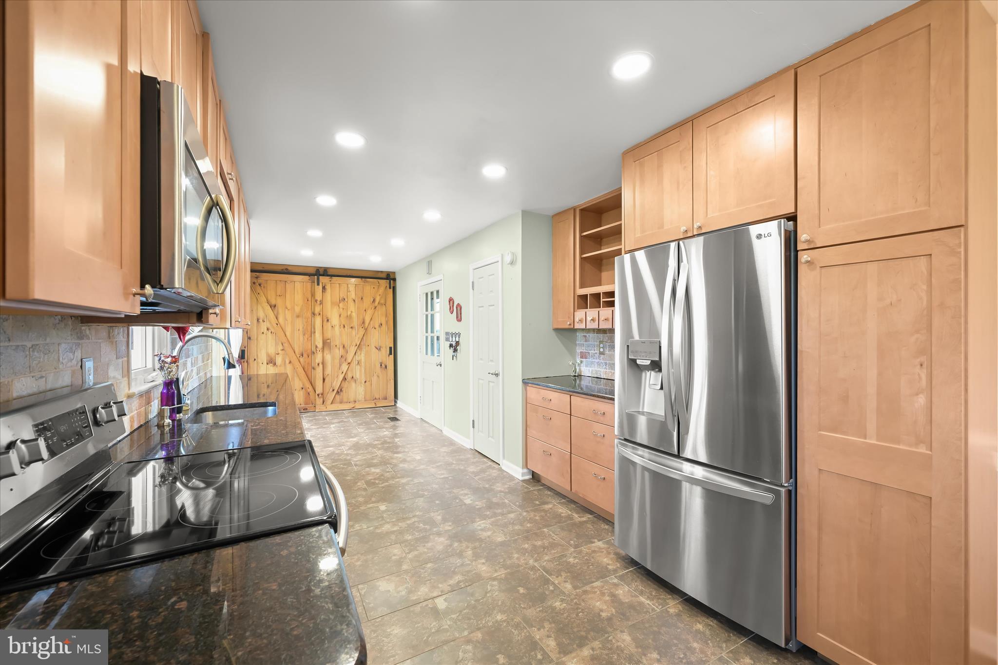 14821 Ridge Oak Drive Boyds, MD 20841 - Photo 16 of 50 updated kitchen