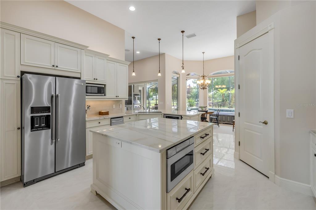 181 Hawkcrest Court DeBary, FL 32713 - Photo 19 of 47