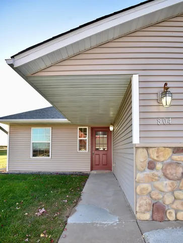 $215,000 | 804 11th Avenue Northeast, Milaca, MN 56353