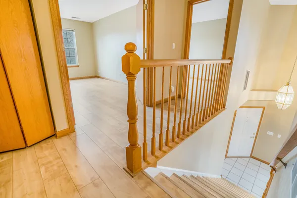 $2,749 | 2760 Packford Lane, Aurora, IL 60502