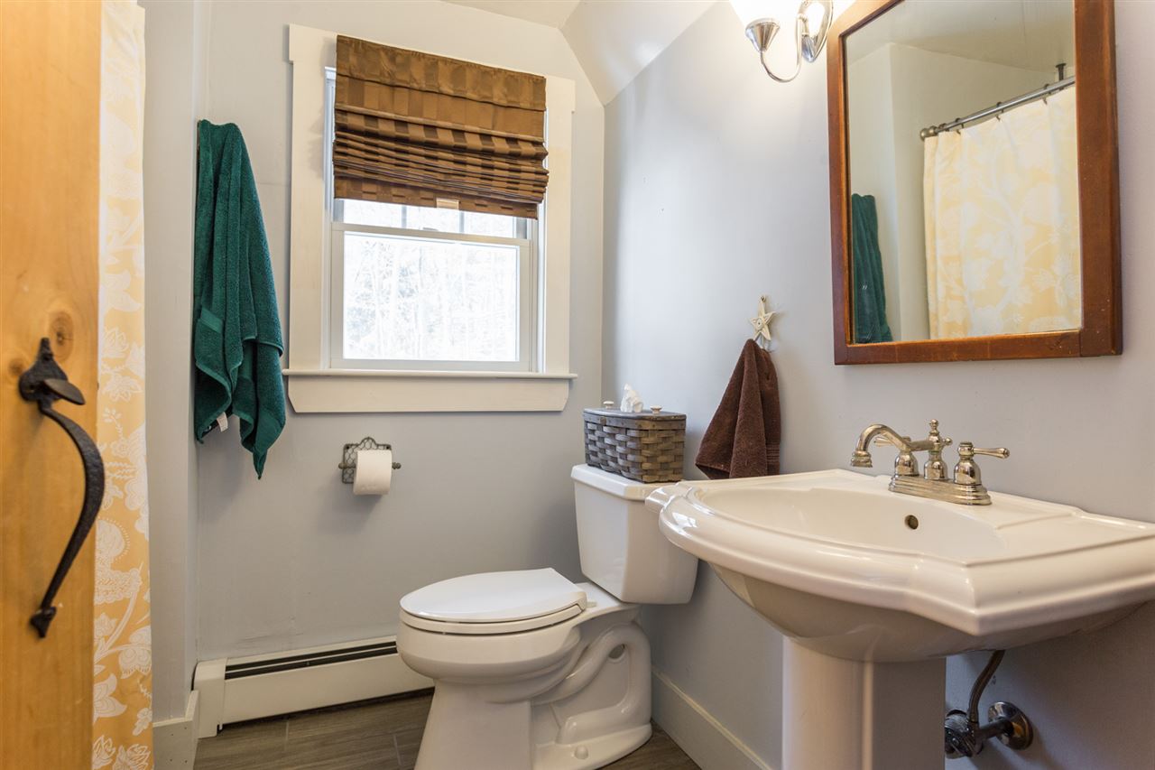 213 New Road Newmarket, NH 03857 - Photo 28 of 37