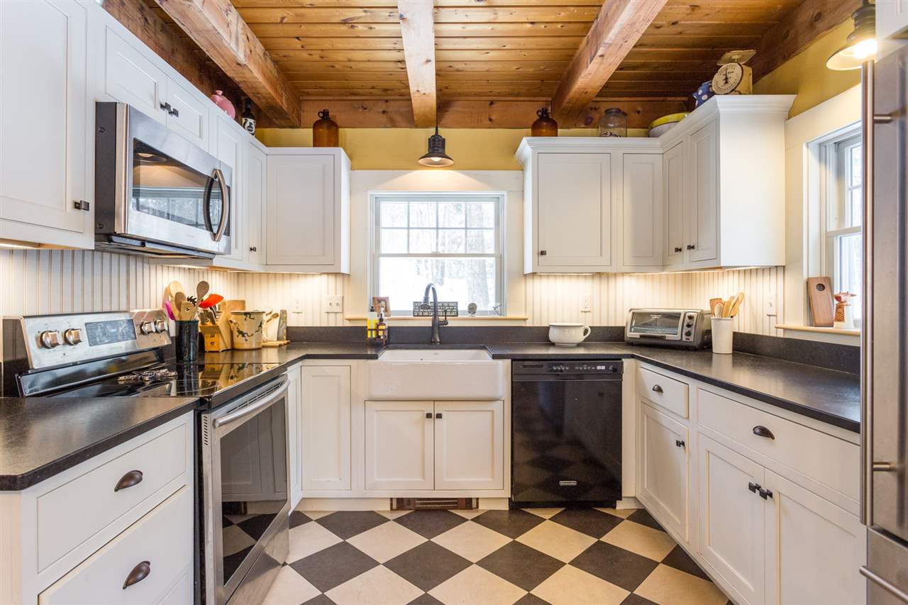 213 New Road Newmarket, NH 03857 - Photo 6 of 37