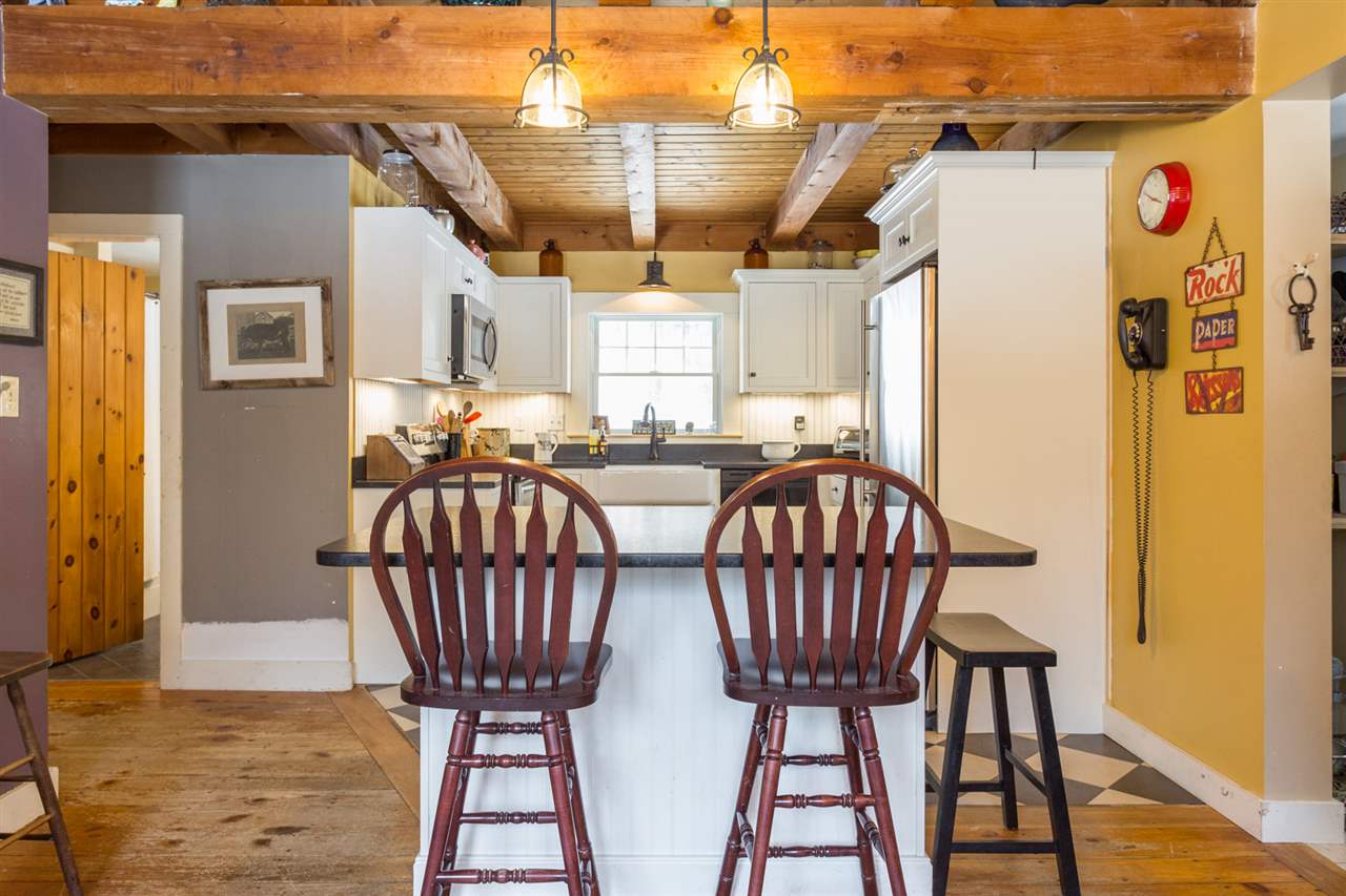 213 New Road Newmarket, NH 03857 - Photo 10 of 37