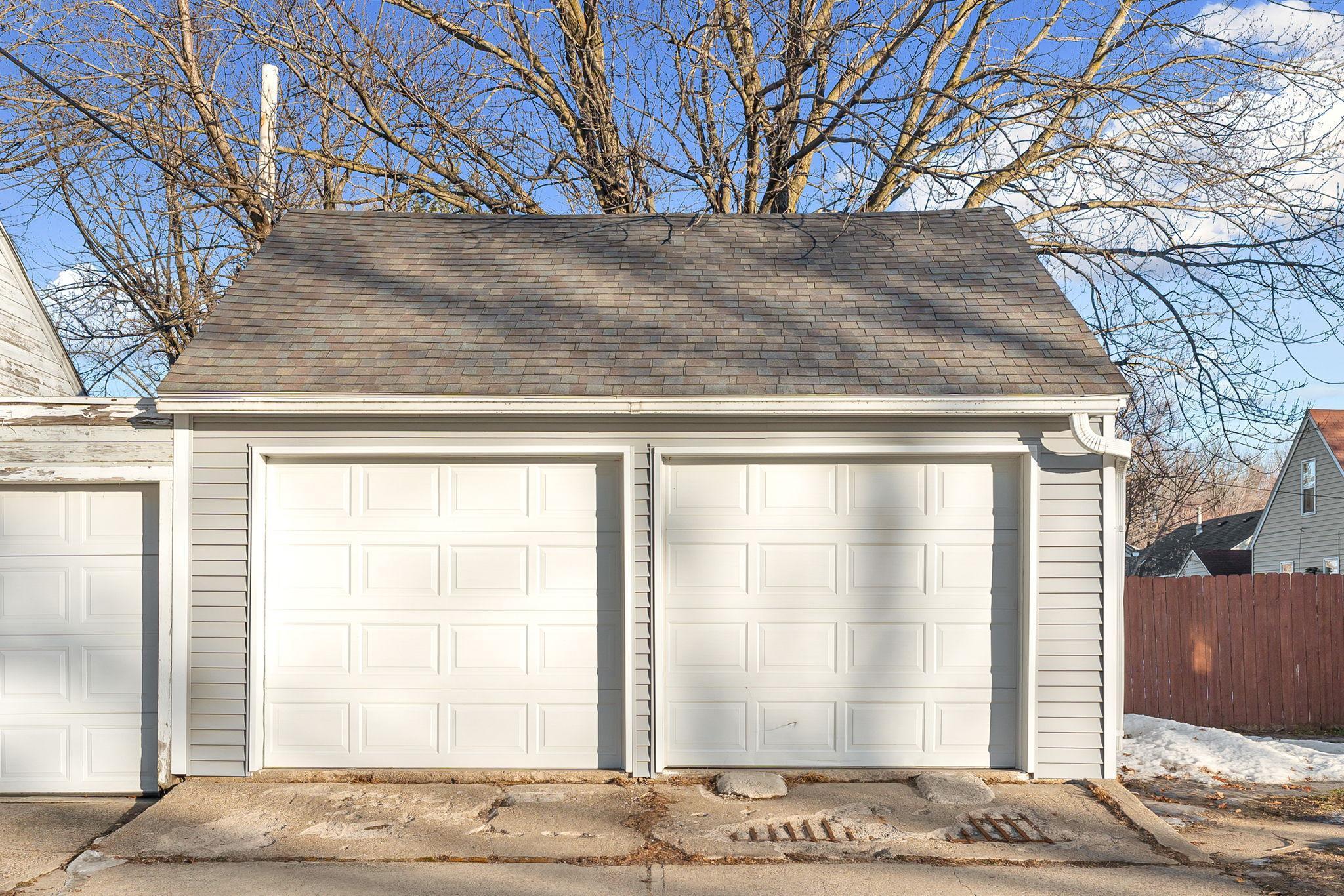 907 8th Street Southeast Austin, MN 55912 - Photo 6 of 25