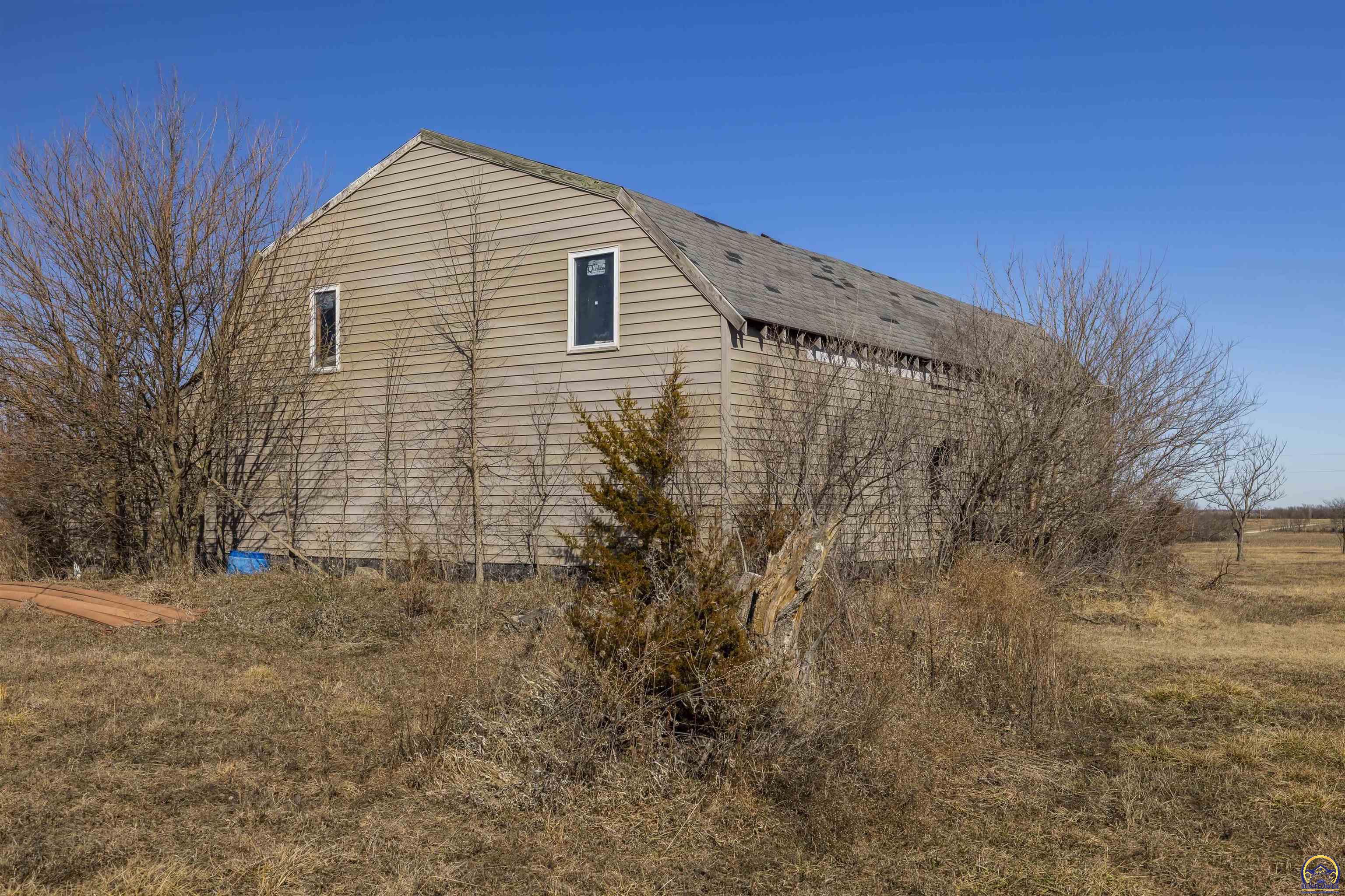 7737 Southwest Crawford Road Auburn, KS 66402 - Photo 8 of 8 Gallery Image 8
