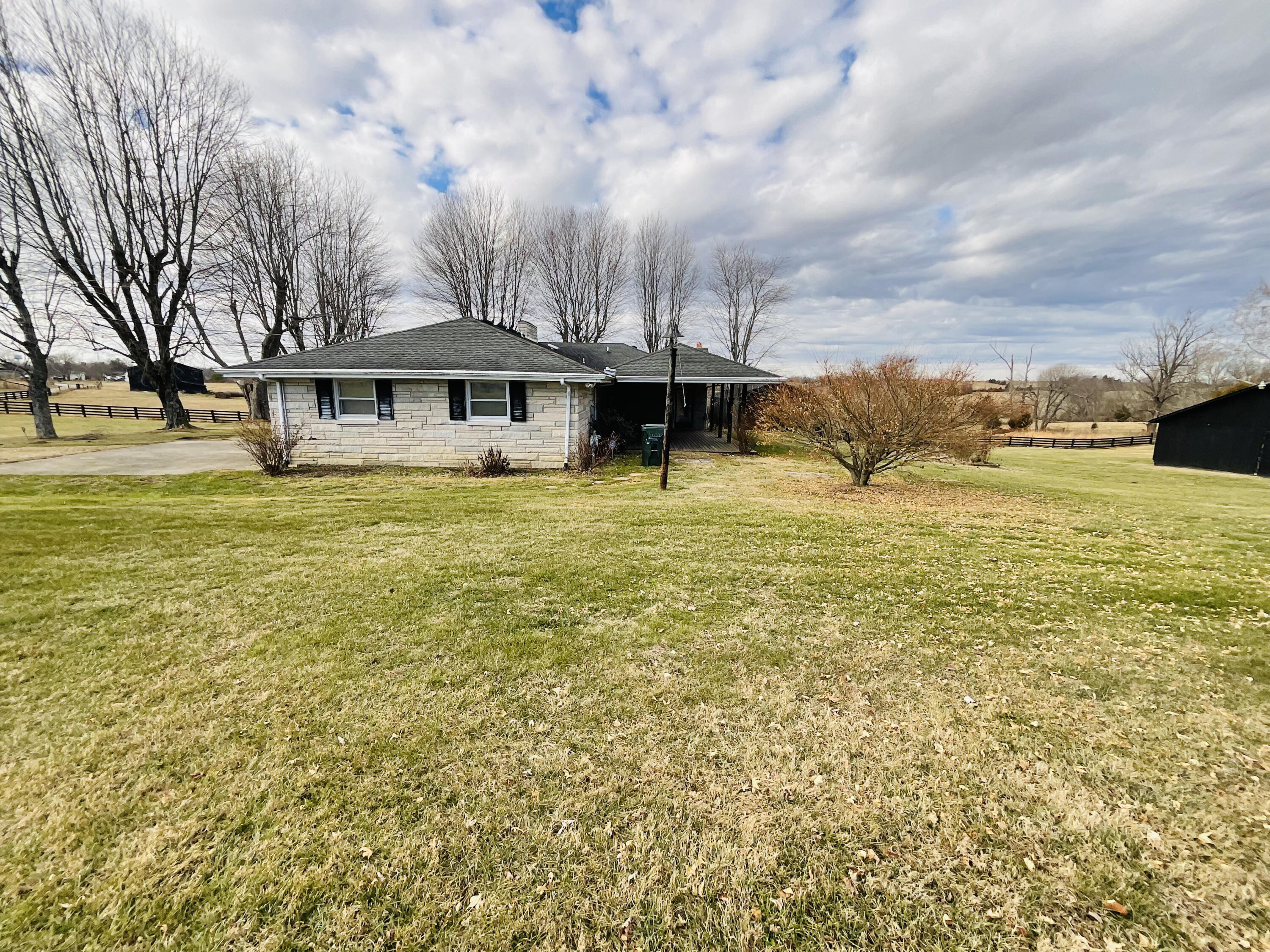4061 McCormick Road Mount Sterling, KY 40353 - Photo 69 of 89 IMG_0903