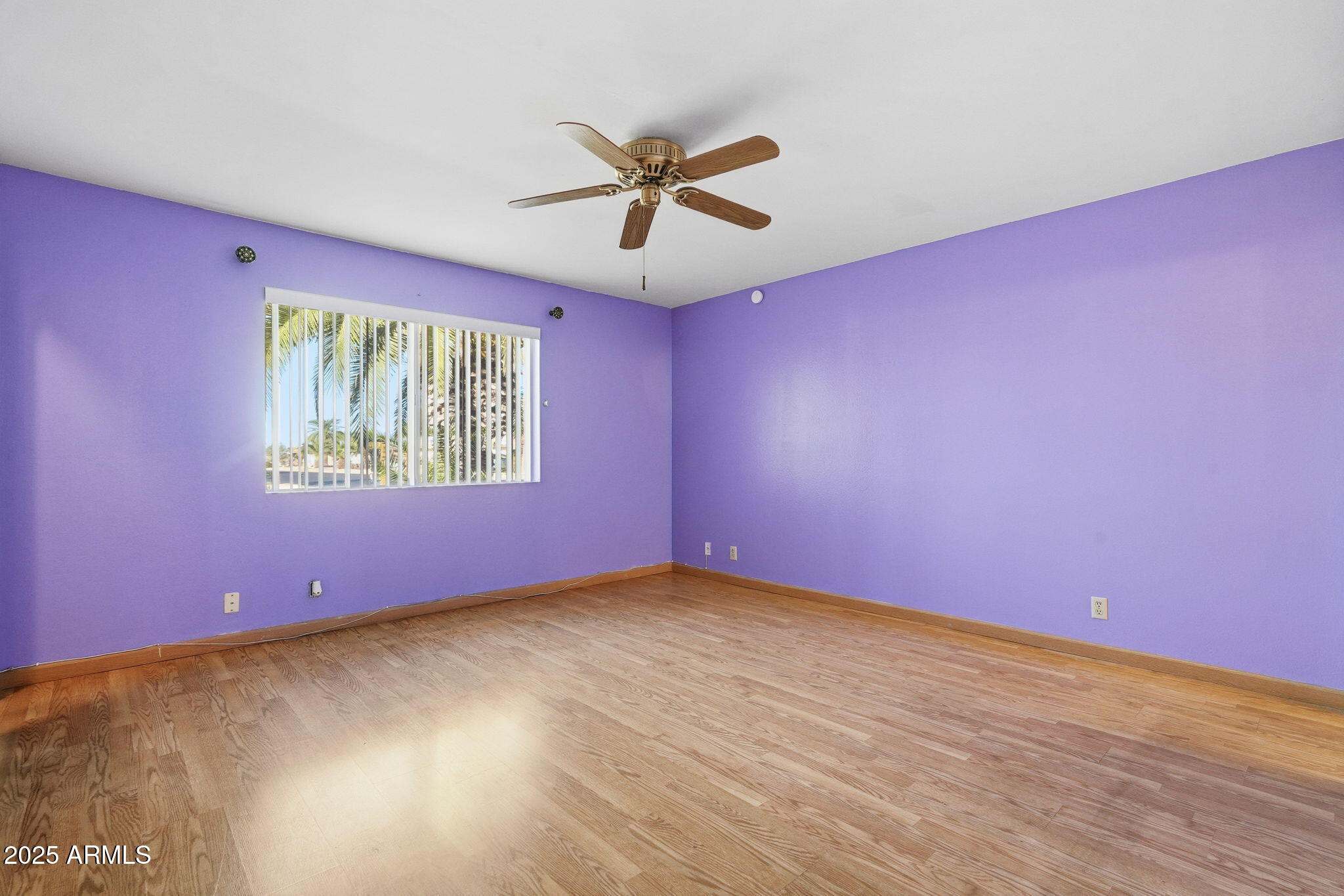 423 South Racine Mesa, AZ 85206 - Photo 16 of 37 Racine - primary bedroom